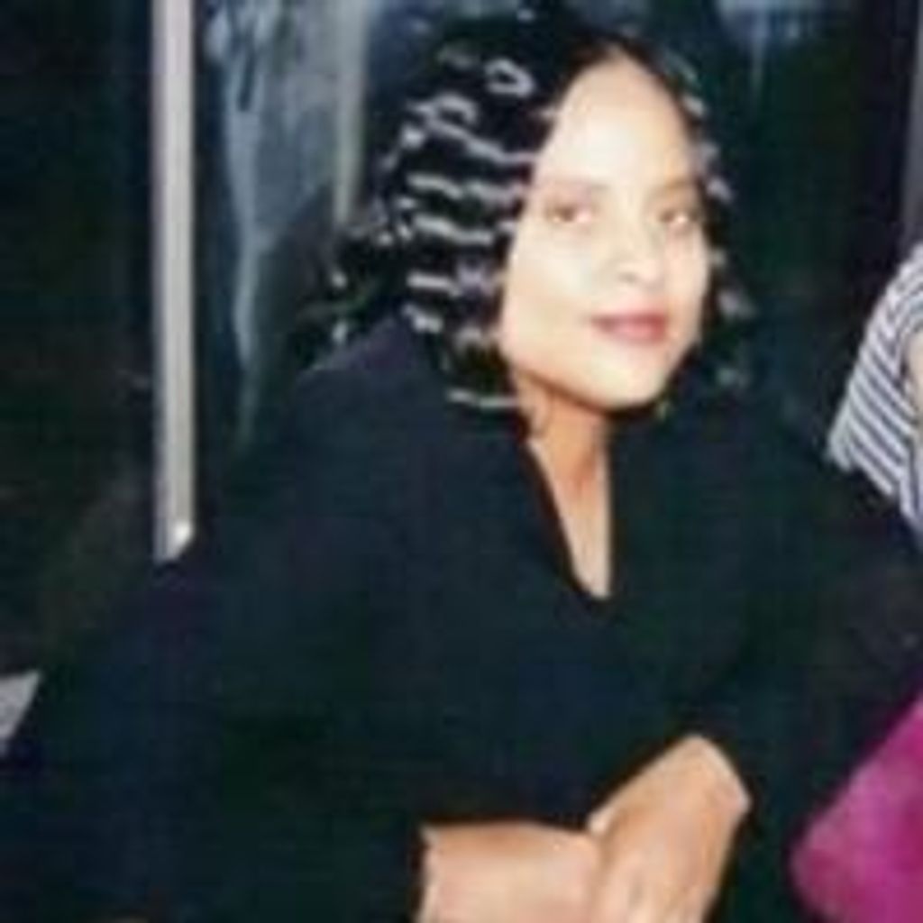 Joan "Jojo" Barton