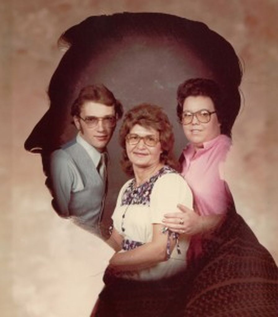 Carl Lones Profile Photo