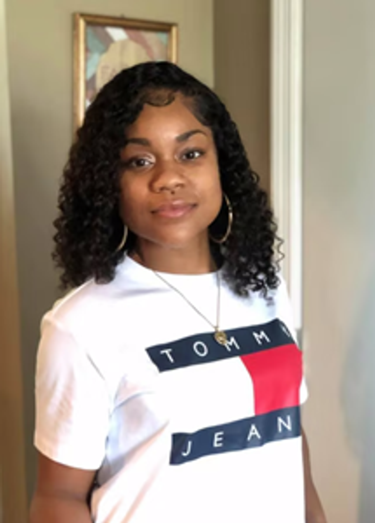 Essence Desiree Gary Profile Photo