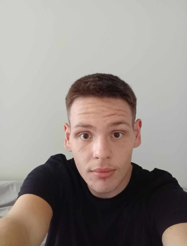 Dustin Edwin Rowe-Davey Profile Photo