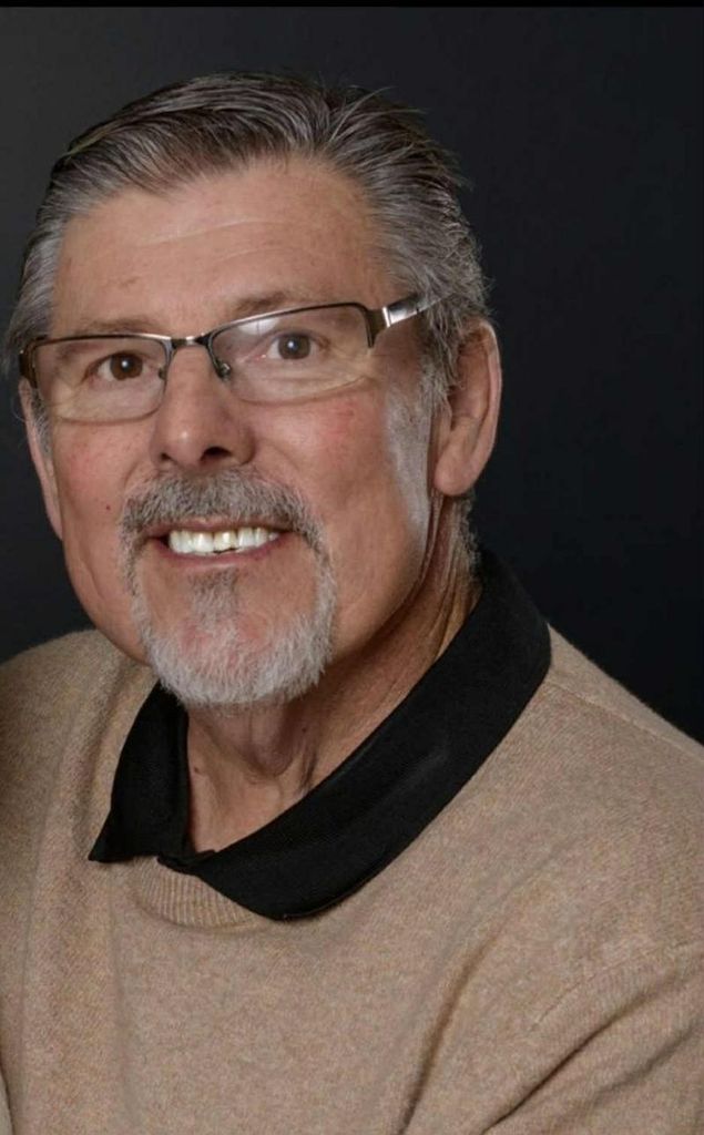 Robert Sloane Profile Photo