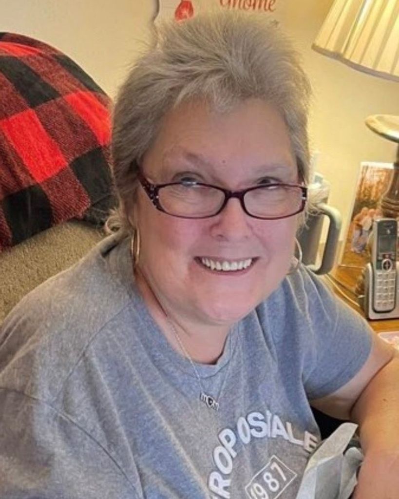 Robin Marie Crum Profile Photo