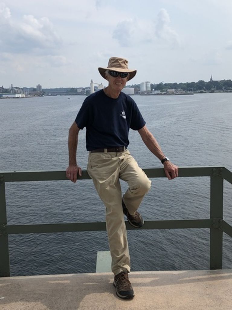 George Helmut Koenig Profile Photo