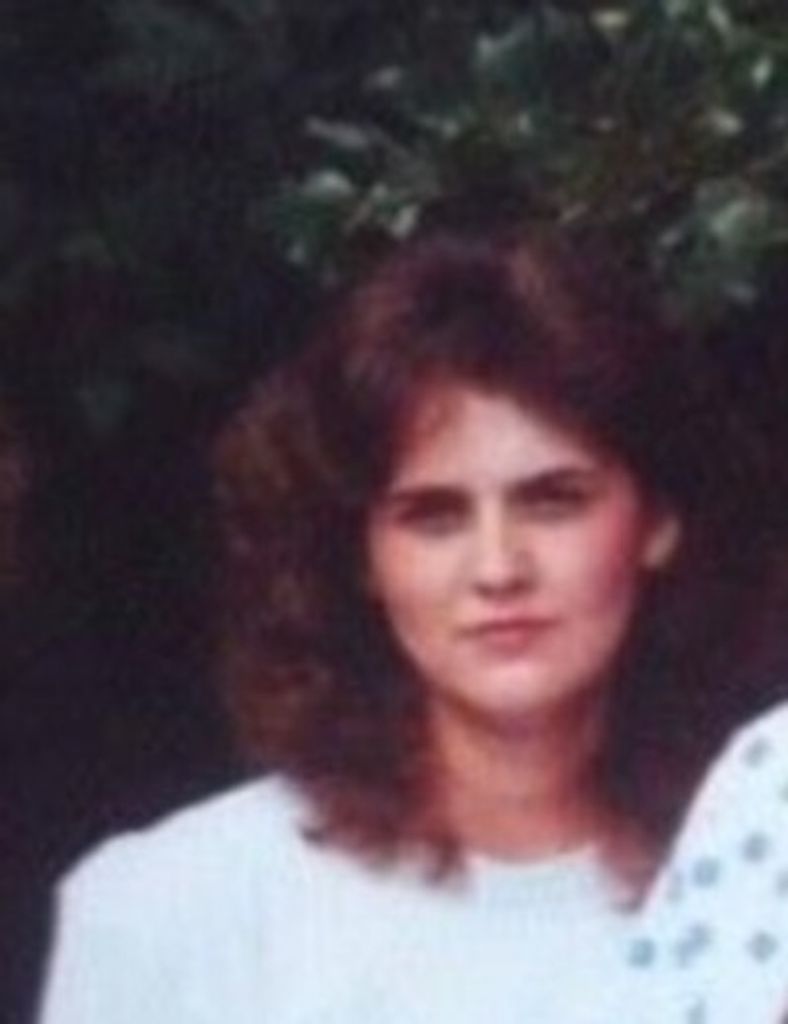 Traci Lynn Lowry Profile Photo