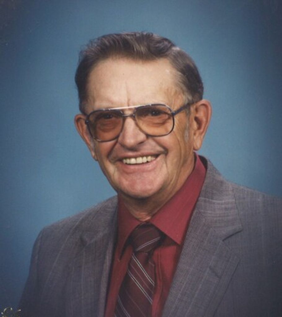 Leonard Lester Karst Profile Photo