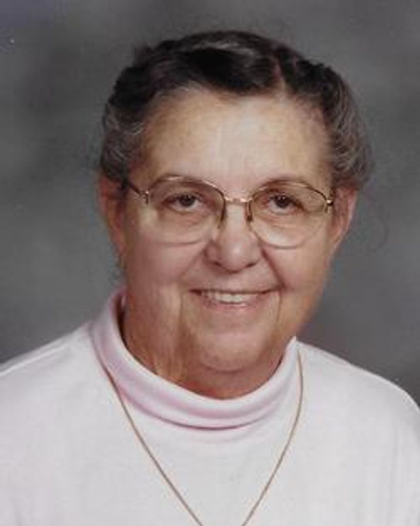 Elinore J. Averill Profile Photo