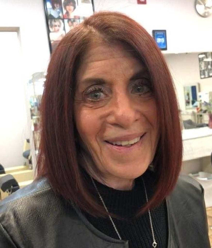 Linda Sue (Barmazel)  Mathis Profile Photo