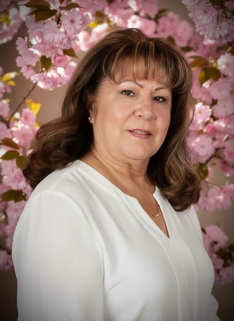Dora Reyes Hayashi Profile Photo