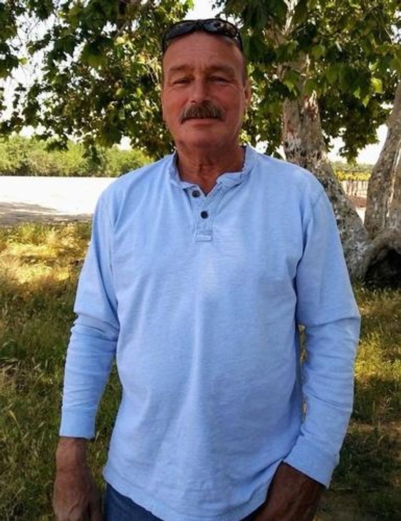 Terry Lewis Henry Profile Photo