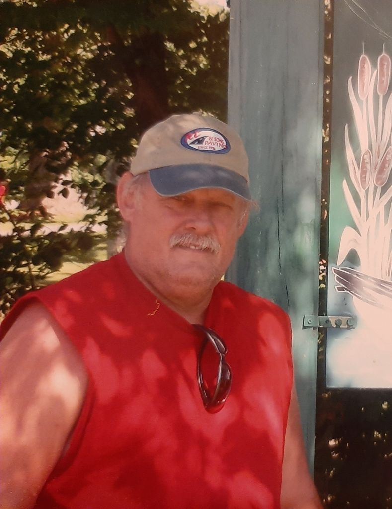 Lucien Robitaille Profile Photo