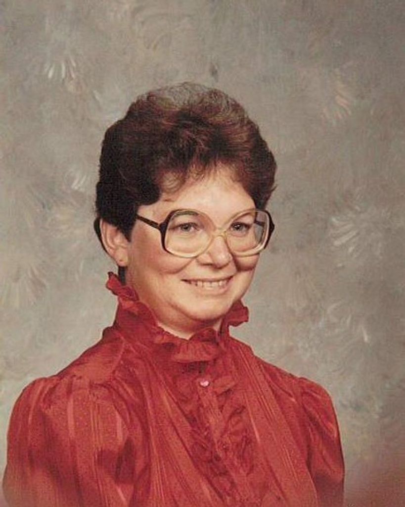 Eva Mae Higgins Profile Photo