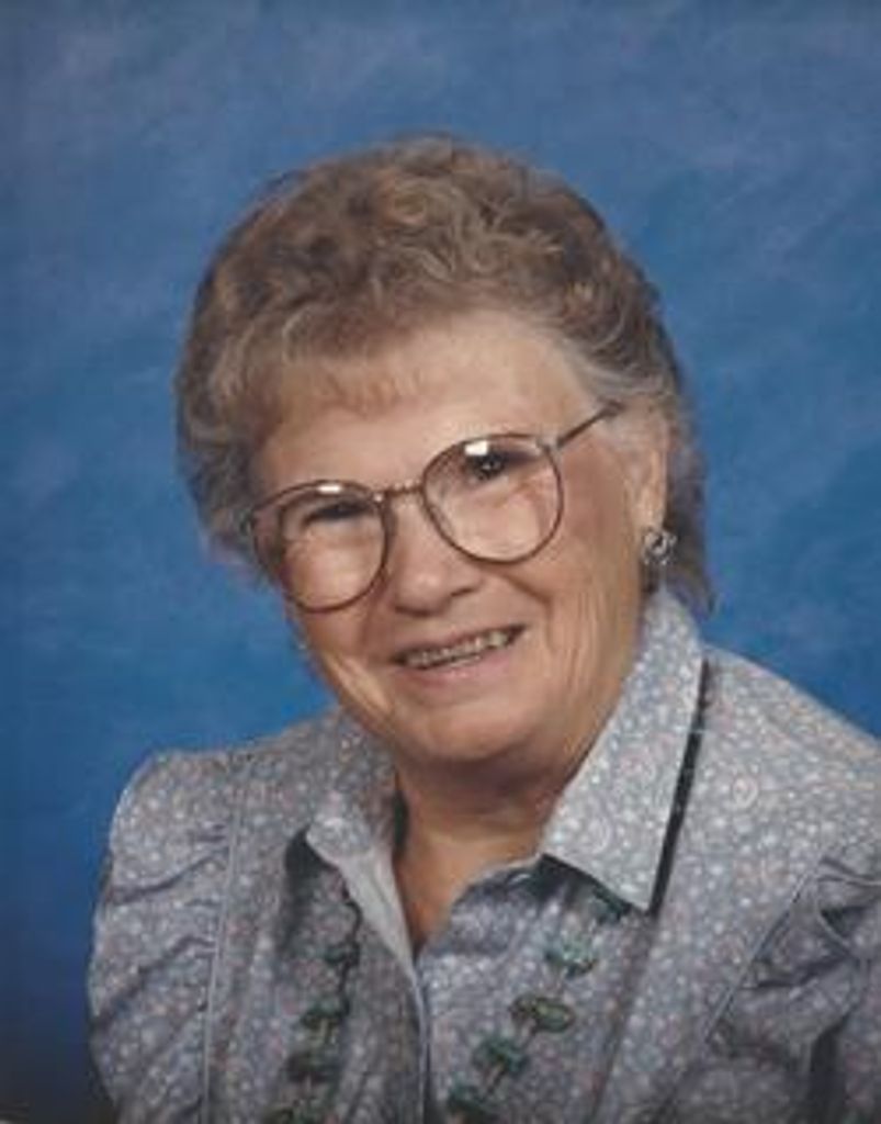 Velva Noplos Profile Photo
