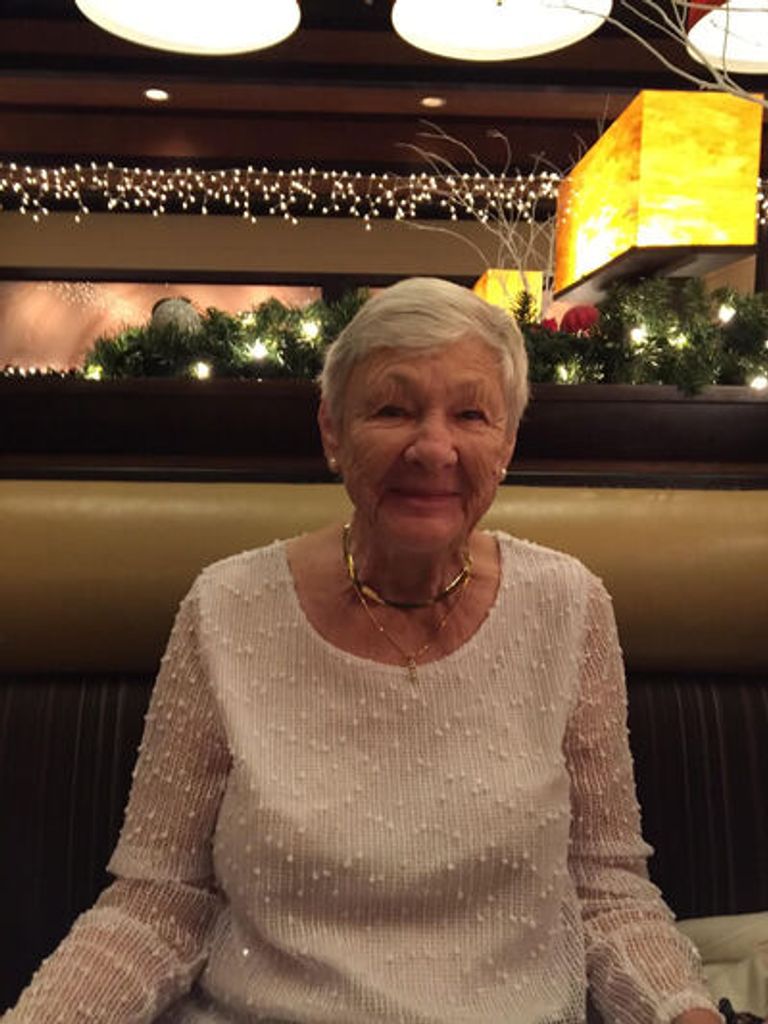 Myrtis "Peggie" Niebling Profile Photo