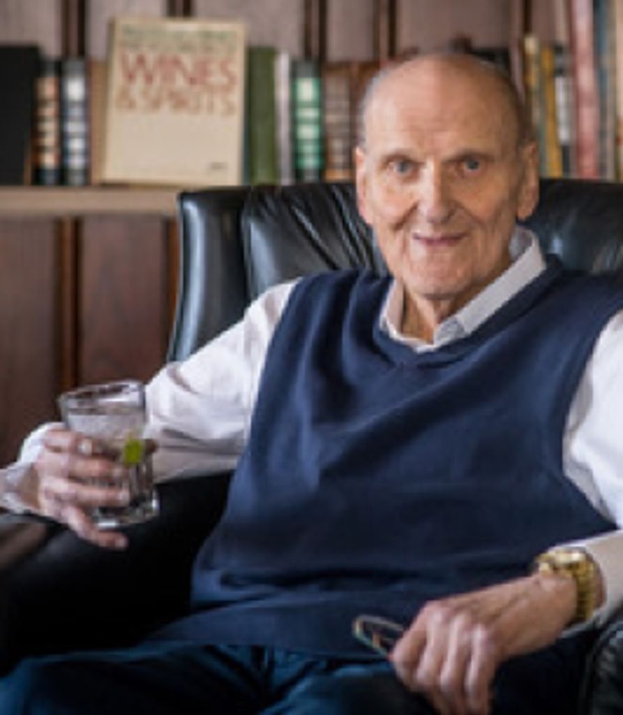 Dino Balamos Profile Photo