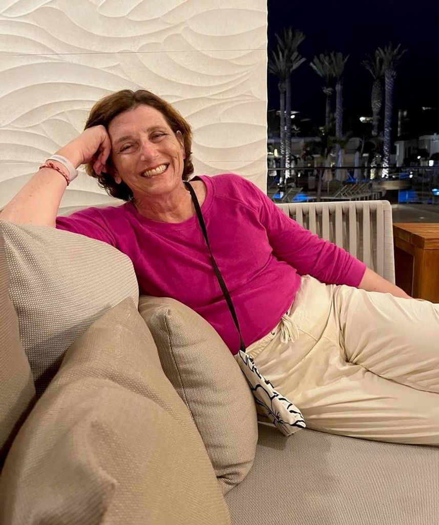 Sharon Husak (Nee Lynch) Profile Photo