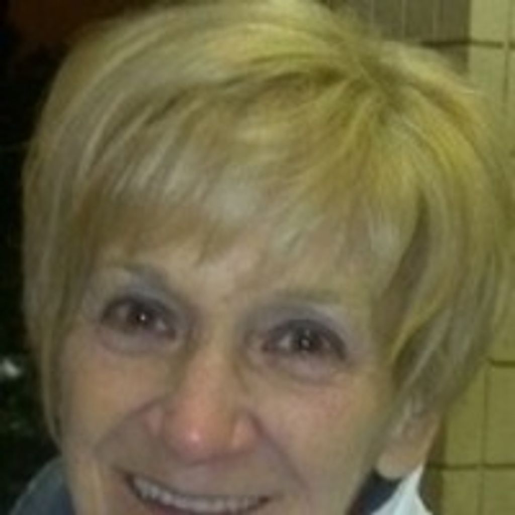 Patricia A Curcio