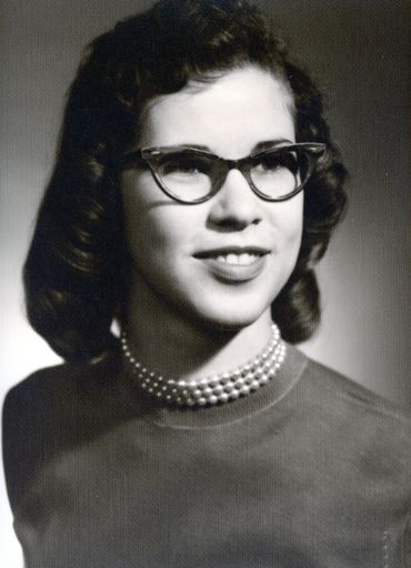 Carol Lee Neumann photo gallery thumbnail 3 of 4