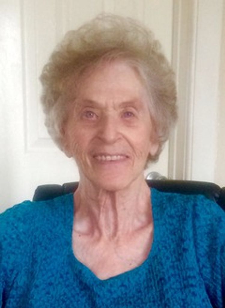 Lola Sayer Profile Photo