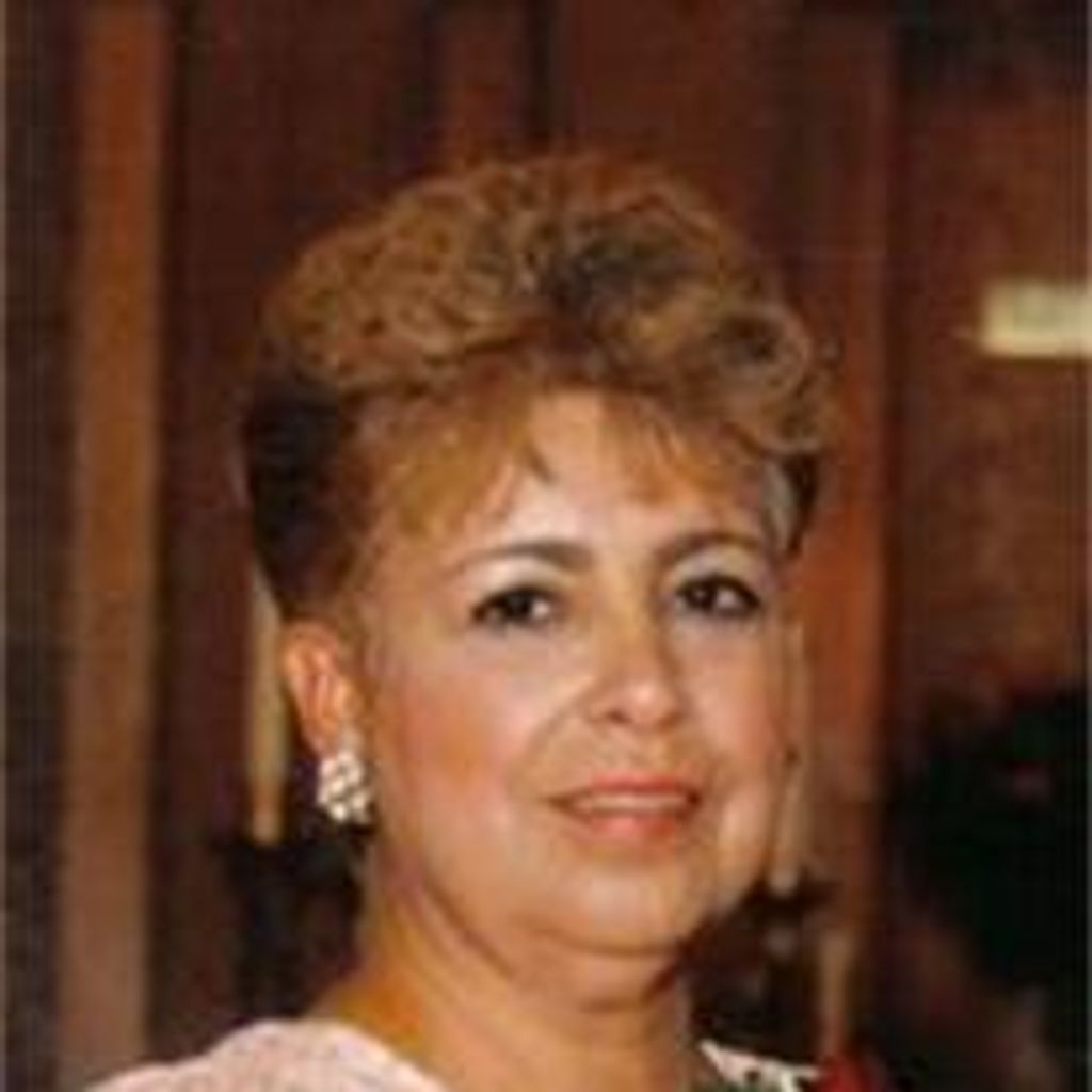 Gloria T Longoria Profile Photo