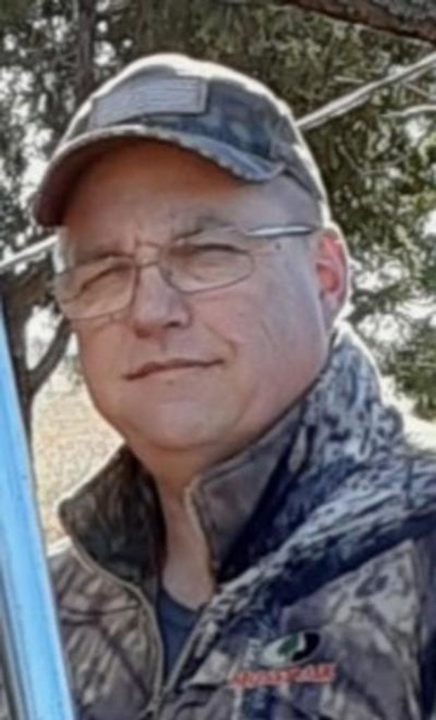 Larry Allen "Lt" Thompson Profile Photo