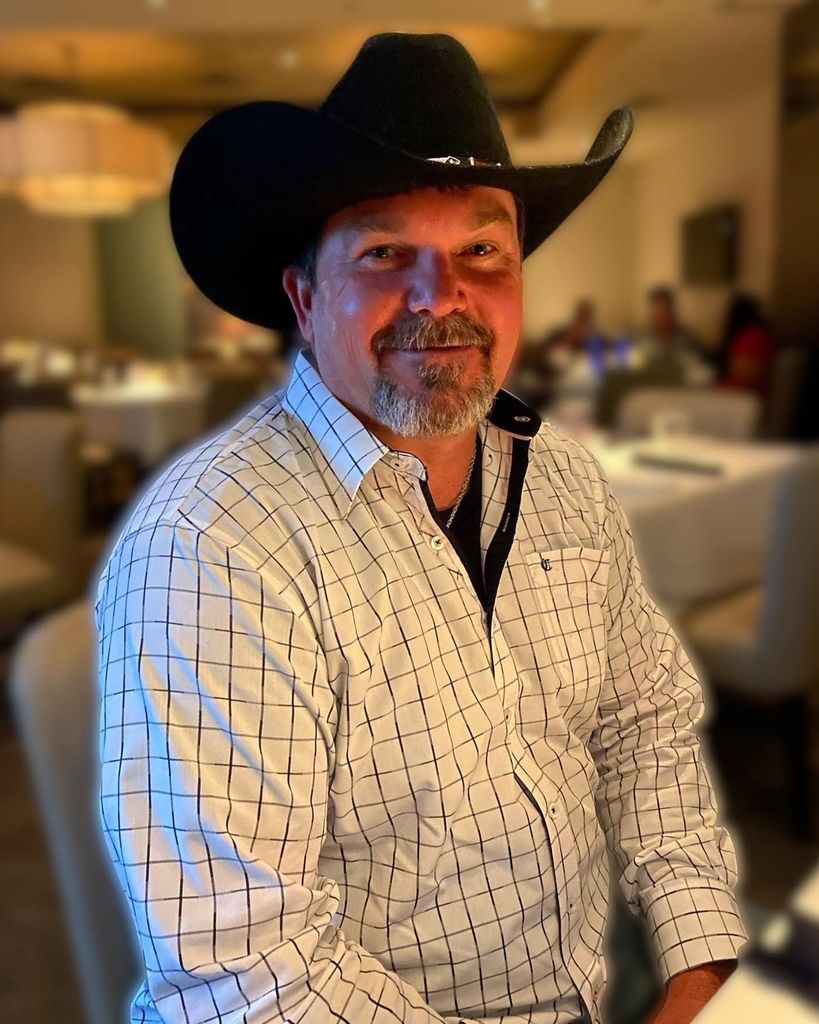 Clifford Michael Denby Profile Photo
