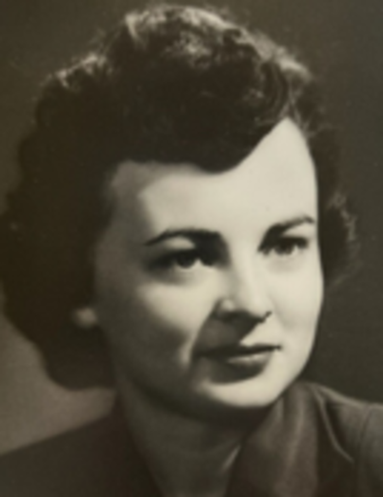 Lola June Klitzing Profile Photo