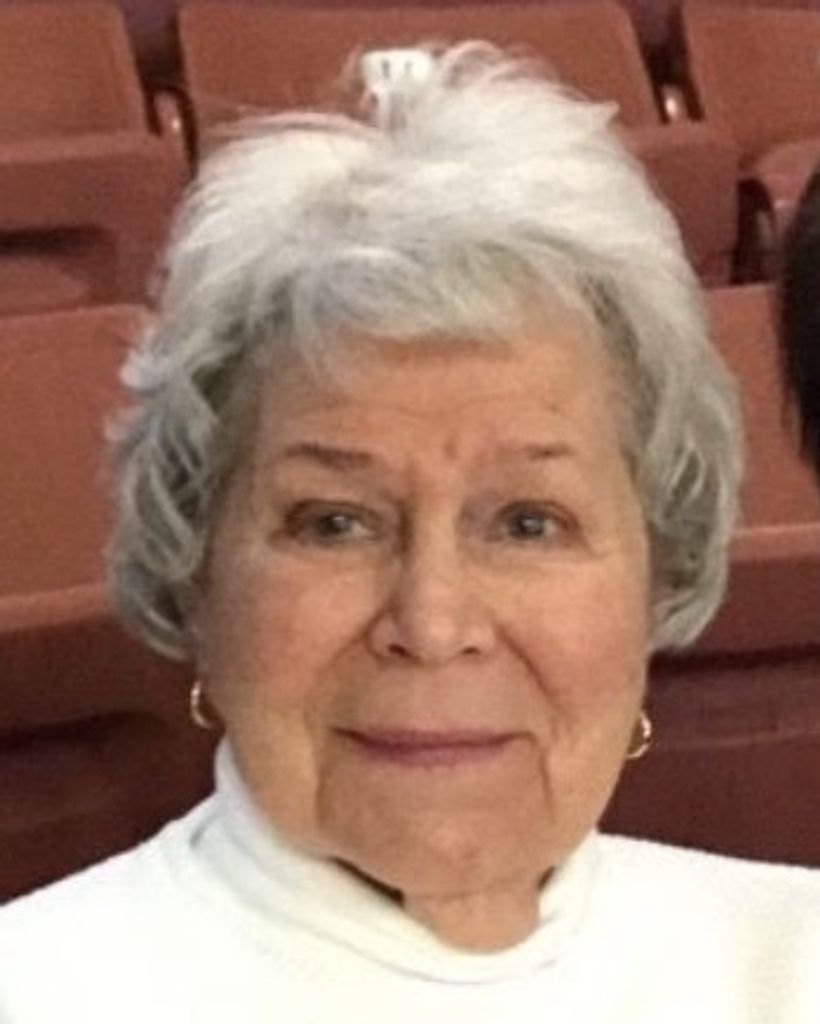 Elizabeth Miller Henry Profile Photo