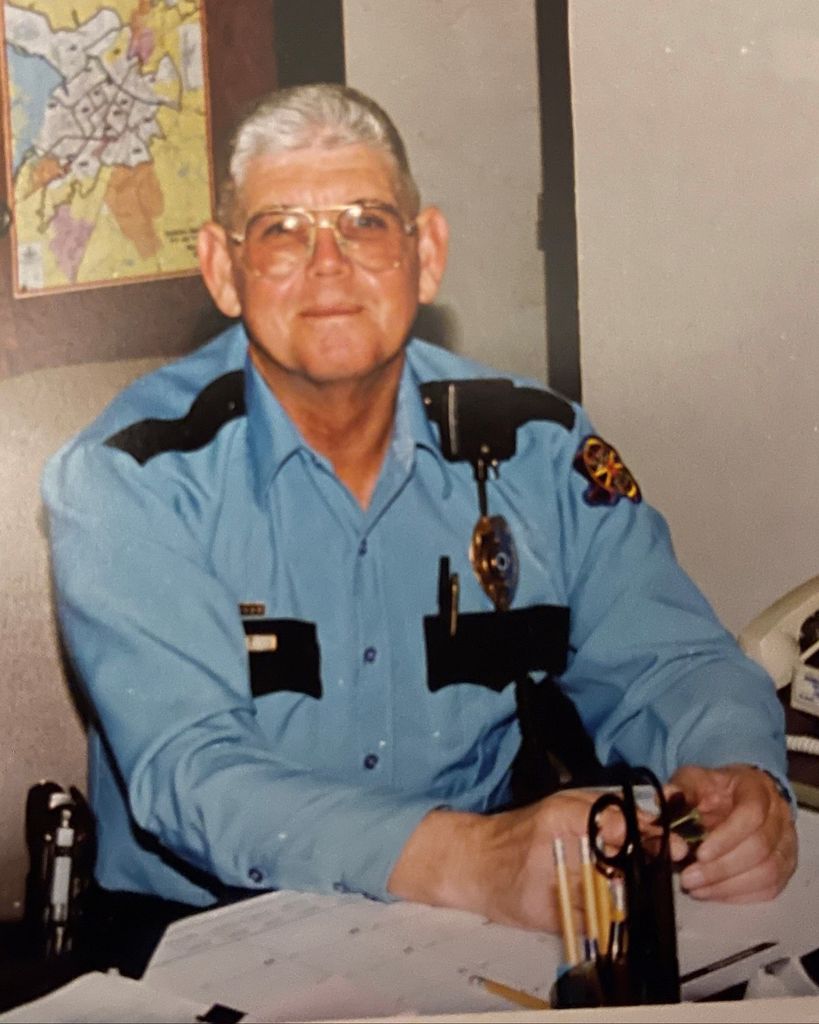 Doyle Ray Holt