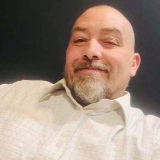 Russell Dean Niblock Profile Photo