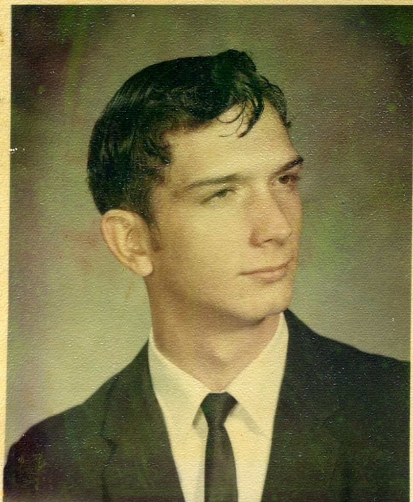 Eddie Wayne Thomas