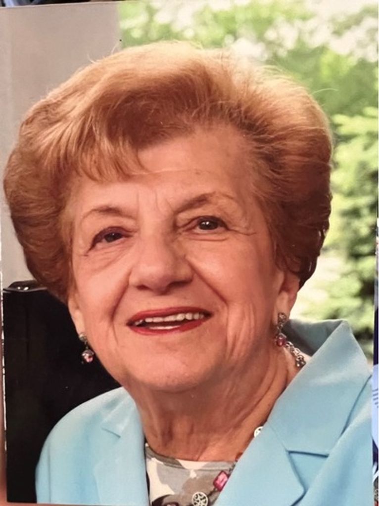 Lorraine Mary Nassr Profile Photo
