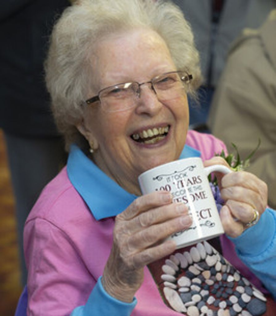 Edna Holmberg Profile Photo