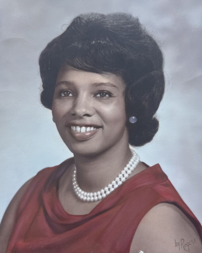 June Hooks Profile Photo