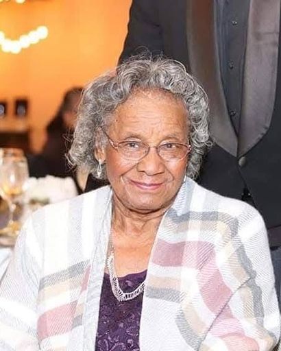 Verna Chapman's obituary image