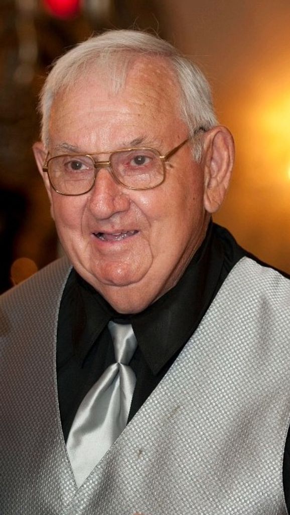 Bradford Dalton Burklow