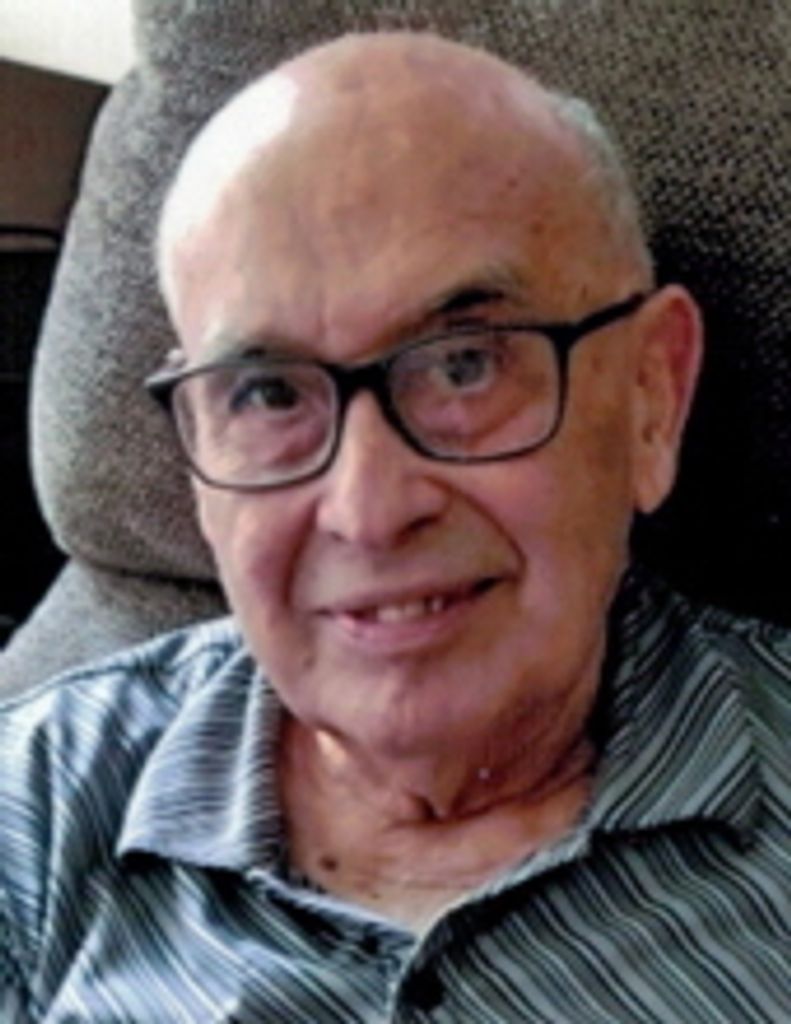 Alfredo Cadena Profile Photo