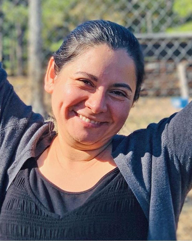 Engma Velasquez Lima Profile Photo