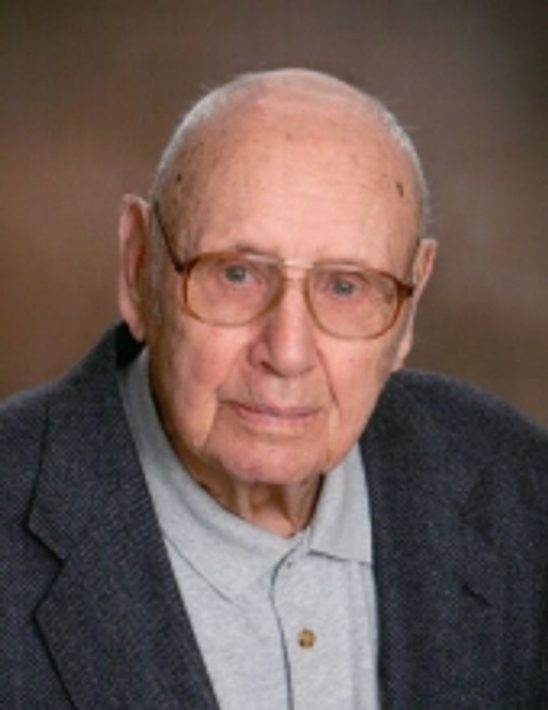 Lester Schneider Jr. 
