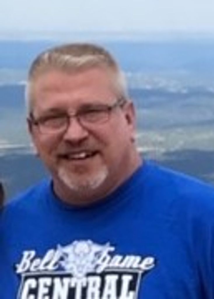 Jonathan West of Wartburg, TN