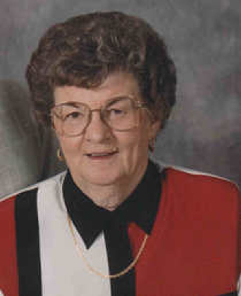 Veronica "Vernie" (Henning)  Mccann