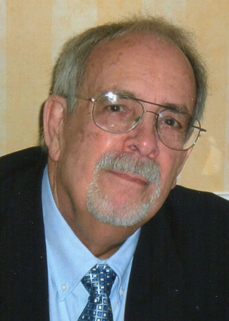 Frank Lovell Profile Photo
