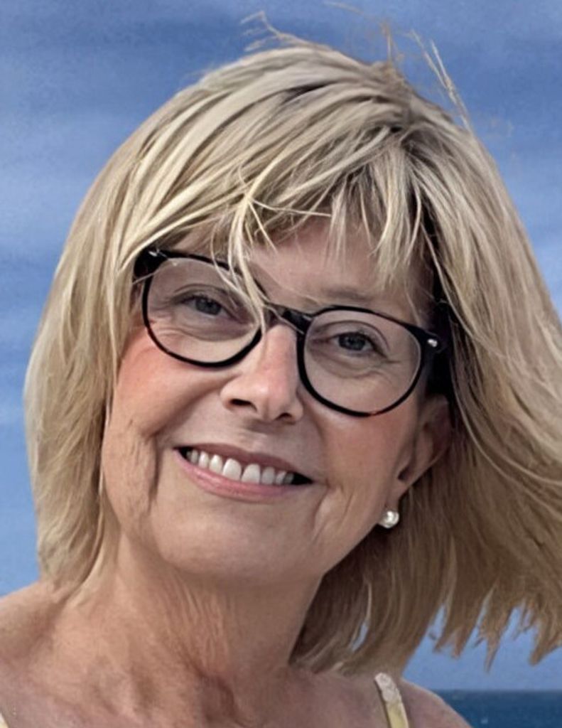 Betsy (Tremblay)  Powers