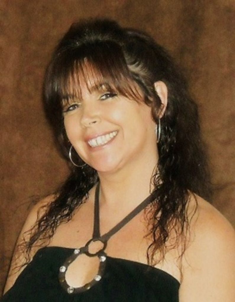 Heidi Elizabeth Brennand Profile Photo