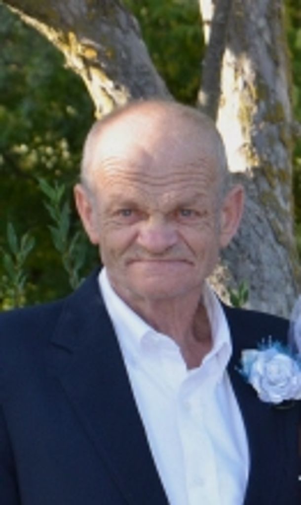 Kenneth Field