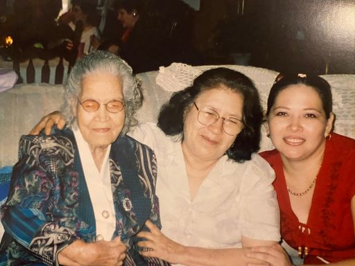 Rita Solis photo gallery thumbnail 233 of 276