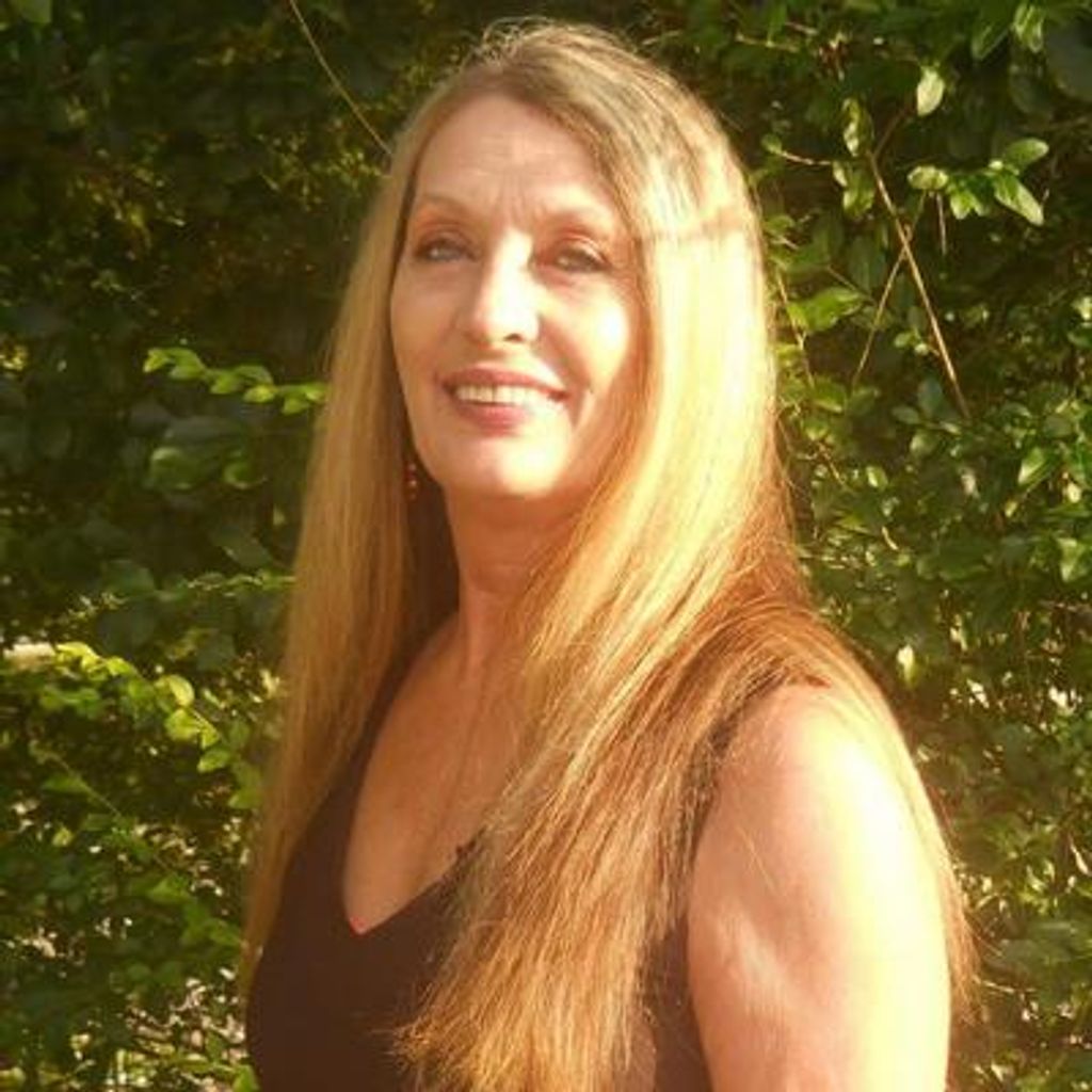 Karen Lee Dickinson Profile Photo