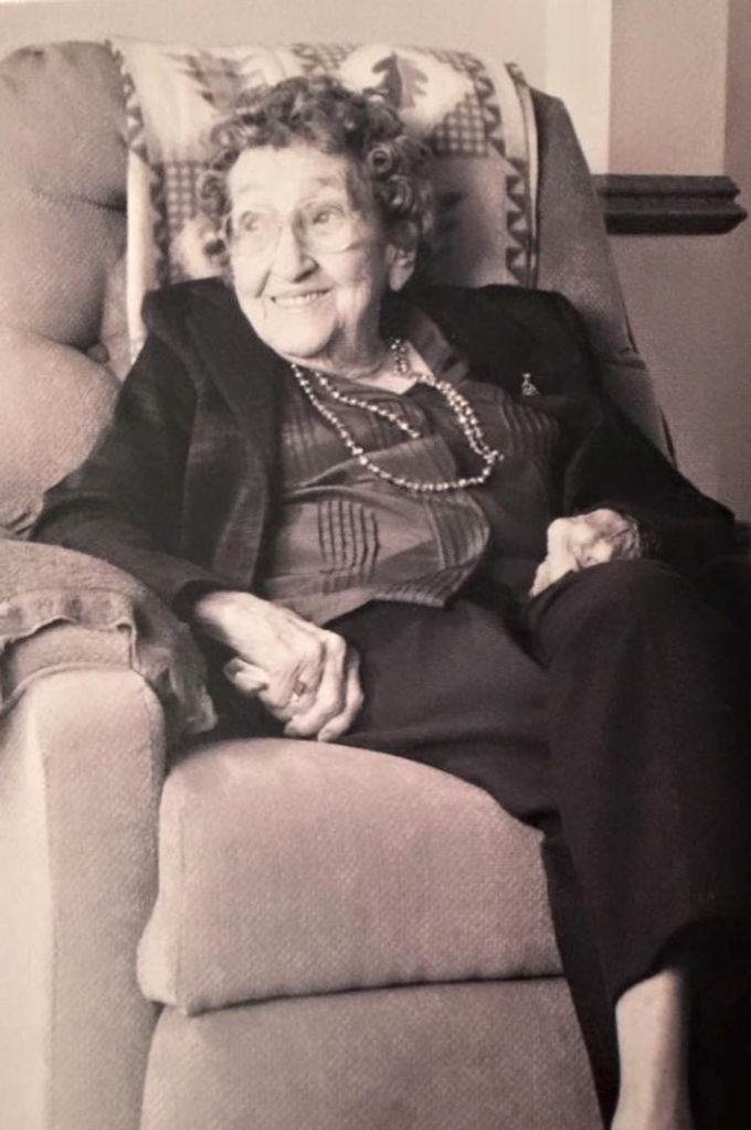 Elda I. Decker