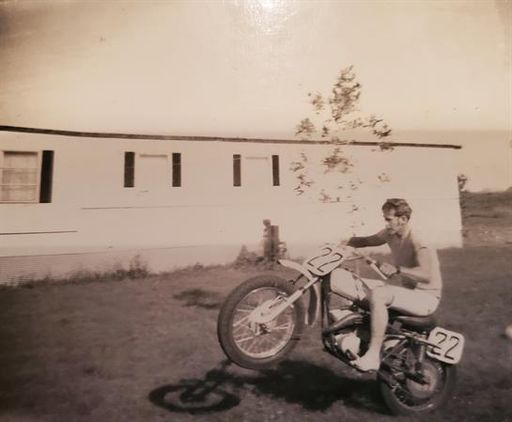 Steven Stangvik photo gallery thumbnail 8 of 18