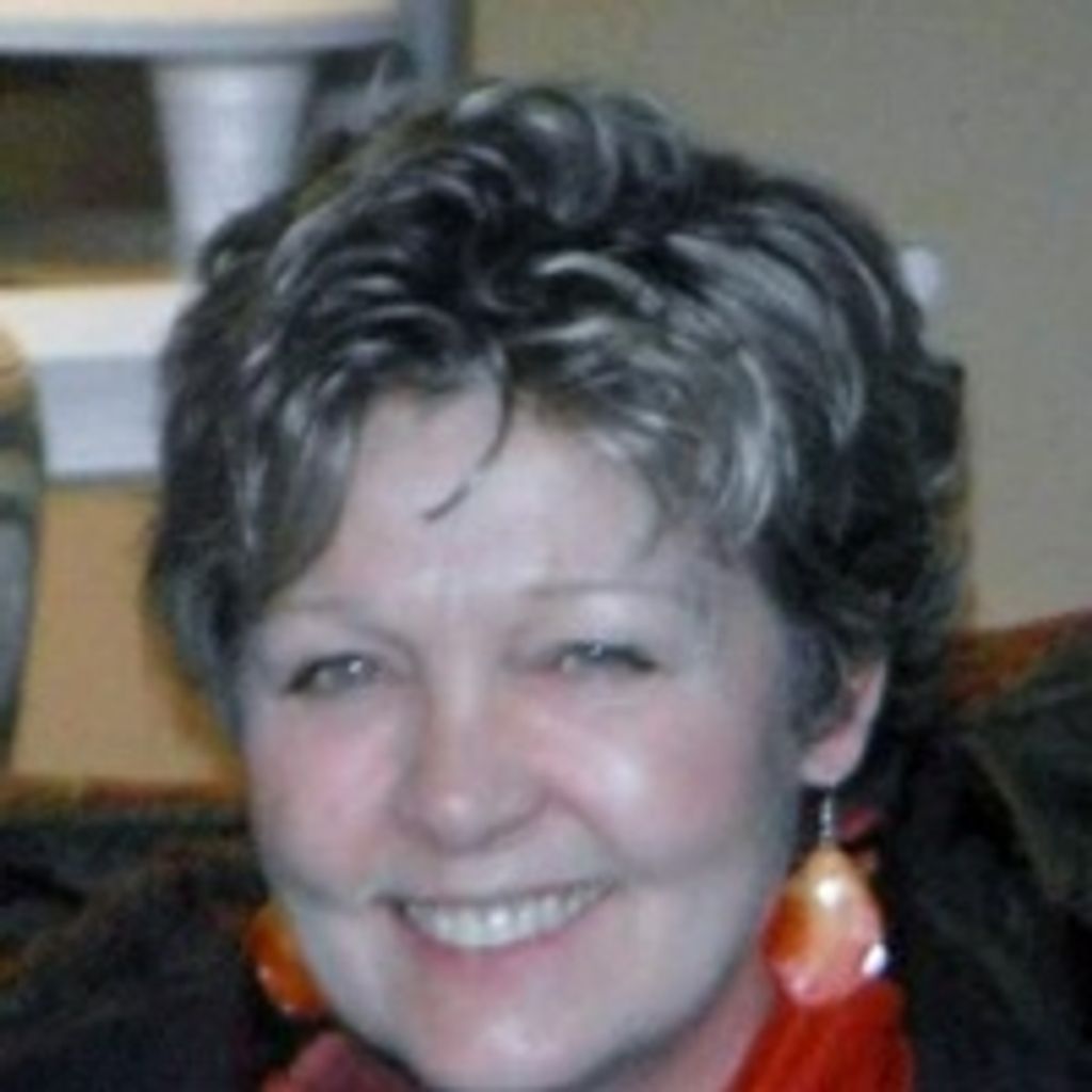 Desiree  Ellen Melnychenko Profile Photo