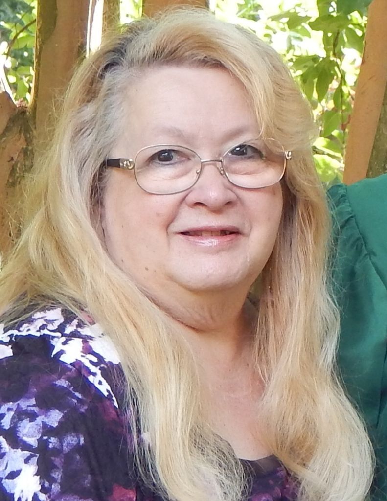 Susan Leigh Young Cybulski Profile Photo